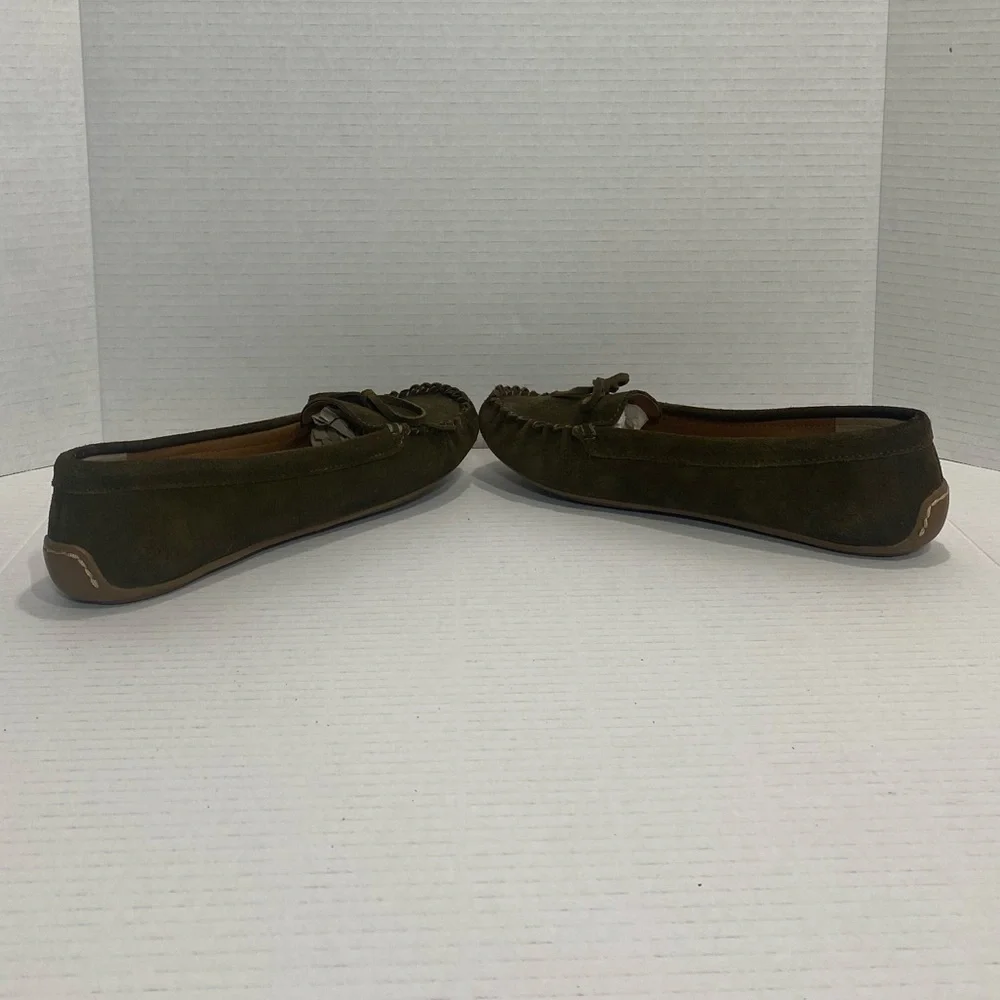 Lucky Brand Awra Olive Green Suede Leather Moccasin Flats Shoes Size 8